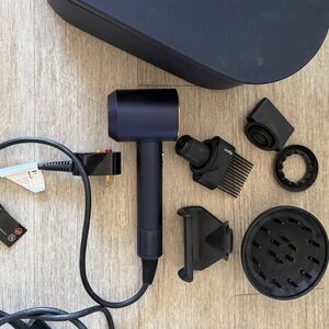 Dyson Supersonic Dark Blue and Gold Hair Dryer Set